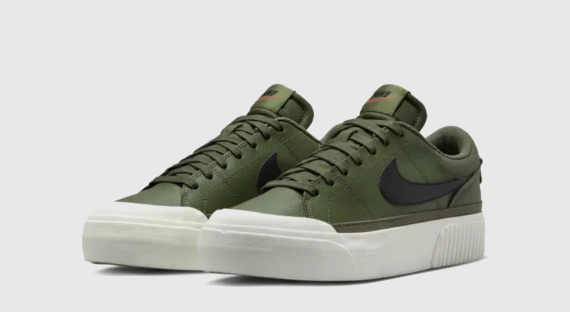 Nike Court Legacy Lift