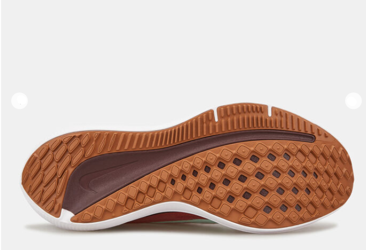  Air Winflo 9 Road Running Shoe