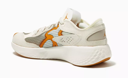 Jordan Delta 3 Low Top Sneakers in Suede & Ripstop