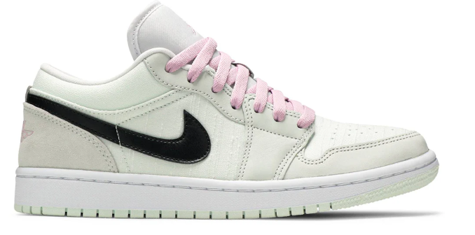 Air Jordan 1 Low SE "Barely Green"