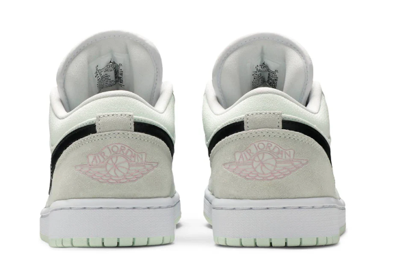 Air Jordan 1 Low SE "Barely Green"