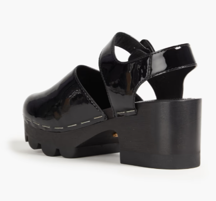"TORY BURCH Glossed pumps"