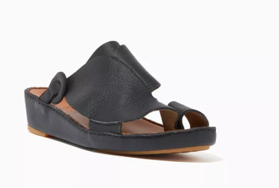 "  Private Collection  Najdy Deercalf Fermer Sandals"